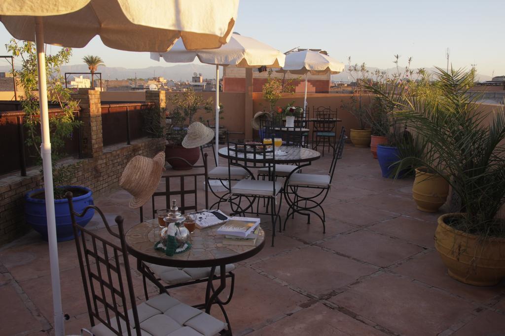 Riad Azenzer Marrakesh Exterior foto
